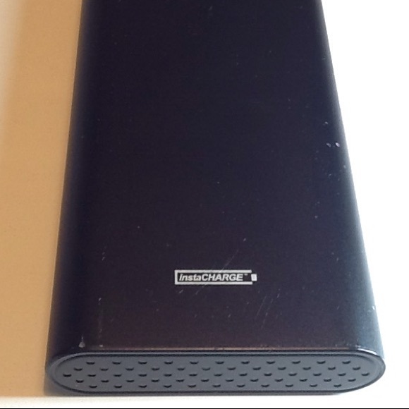 InstaCHARGE Dual USB Power Bank Battery charger - Picture 4 of 6